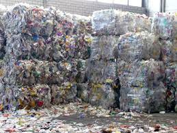 "Beperkte investeringskracht recyclebedrijven staat grootschalig hergebruik plastic in de weg"