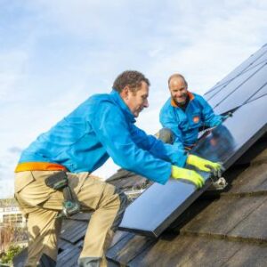 Coolblue zoekt 1.000 zonnepanelen installateurs