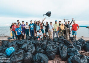 Kornuit steunt Trashpackers op weg naar 100.000 volle vuilniszakken