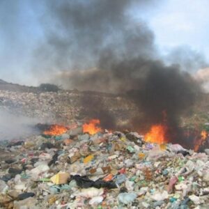 Multinationals storten jaarlijks een half miljoen ton plasticafval in arme landen
