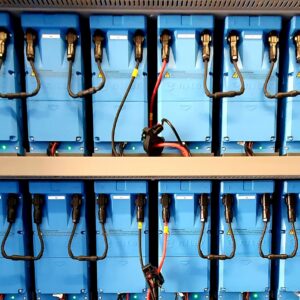 KPN start onderzoek naar groene energieopslag in back-up batterijen van telefooncentrales