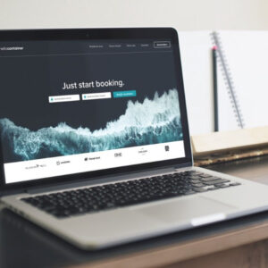 Eerste online platform HelloContainer voor duurzame scheepvaart geïntroduceerd