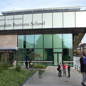 Amsterdam Business School in top-10 of business schools focusing on SDGs