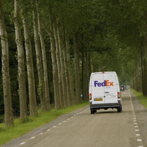 FedEx Express en Natuur & Milieu gaan samenwerken om duurzame oplossingen voor de transportsector te versnellen