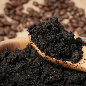 Koffiedik tegen bodemverschraling 