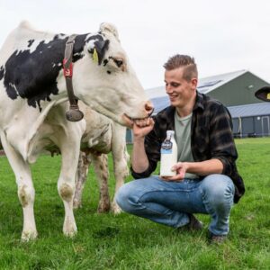 Vierde Nederlandse melkveehouderij sluit zich aan bij vernieuwend zuivel-concept Mijn Melk