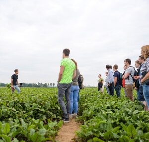 Nieuwe Adri den Dekker Prijs is hommage aan de toekomst van duurzame landbouw in Nederland
