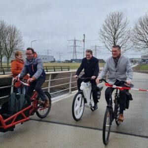 Unieke circulaire fietsverbinding op Hessenpoort in Zwolle aangelegd