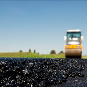 Vandaag is voor het eerst fossielvrij asfalt aangebracht in Nederland