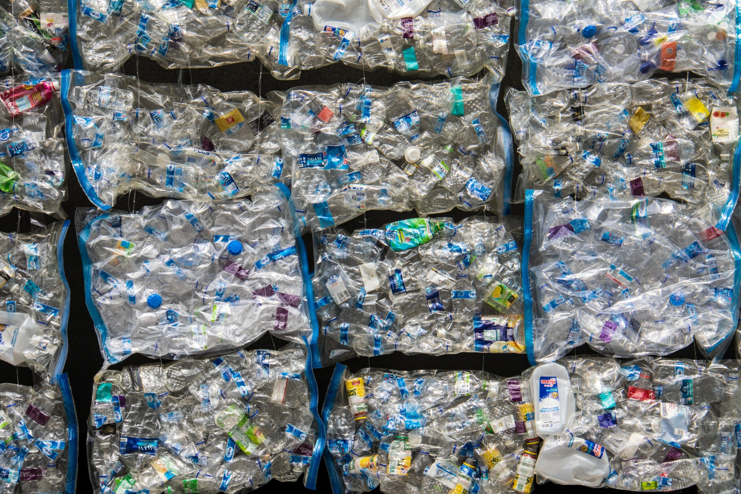 Belanda tampaknya menjadi pusat ekspor global limbah plastik ke negara-negara non-Barat.