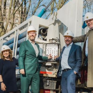KIT zet grote stap naar gasvrije toekomst: start aanleg ondergrondse WKO op KIT-terrein aan het Oosterpark