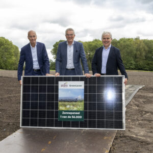 Bouw zonnepark Attero Wijster officieel van start