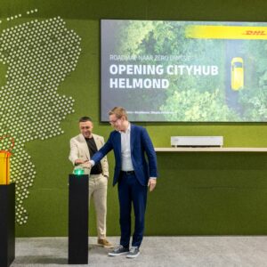 DHL-opent-duurzame-CityHub-in-Helmond