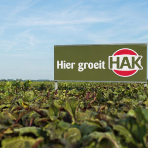 HAK-bord-in-biologisch-bietenveld