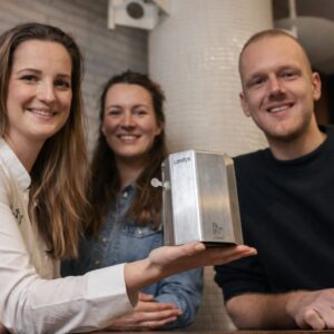 LanceringDispenserPersberichtFoto