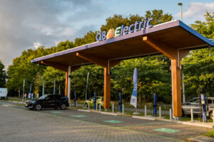Q8 electric en Kenter Groendus introduceren antwoord op netcongestie in Nederland