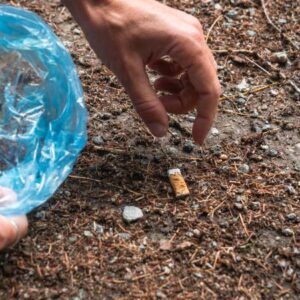 sigarettenpeuk-oprapen