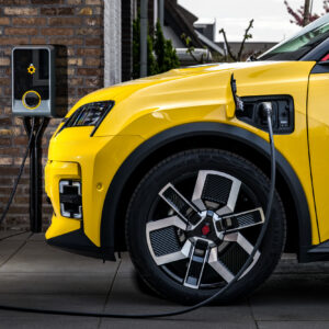 we-drive-solar-v2g-charger