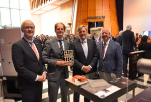 LeydenJar wint Peter Wennink Tech Award voor doorbraak in batterijtechnologie