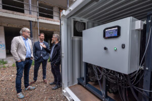 Tweede leven voor oude autobatterijen bij bouw Fabriekskwartier Tilburg